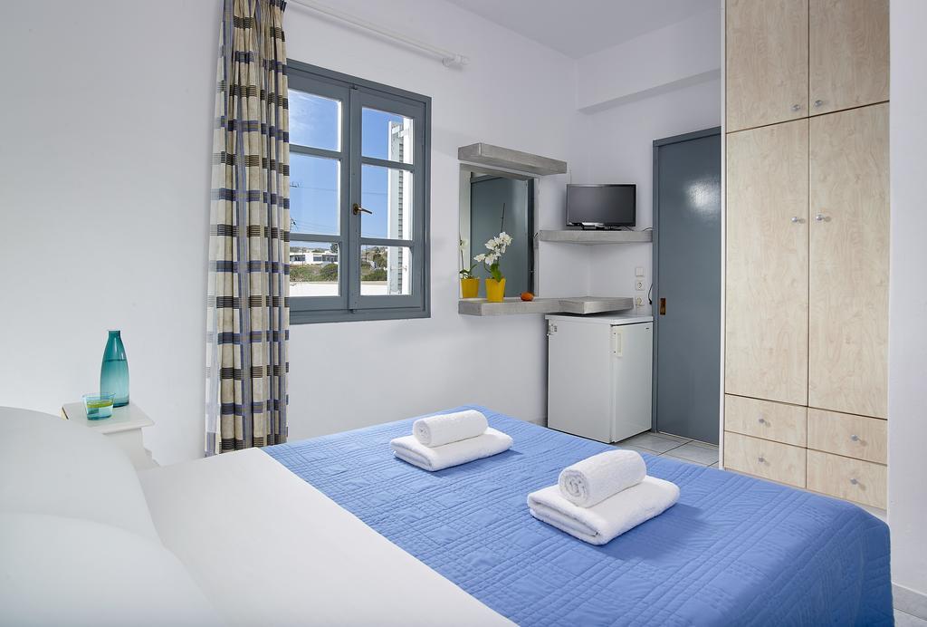 Galanis Rooms Adamantas Eksteriør billede
